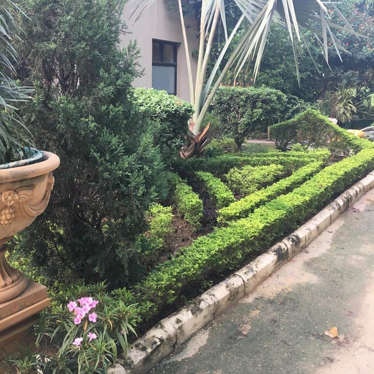 Villa At Tarudhan Valley Golf Resort Manesar Dış mekan fotoğraf